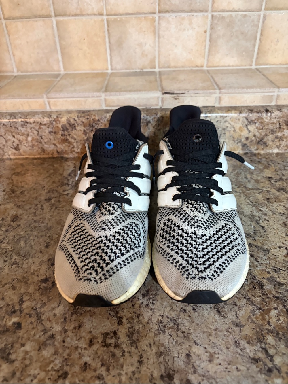 Adidas - Picture 4 of 6